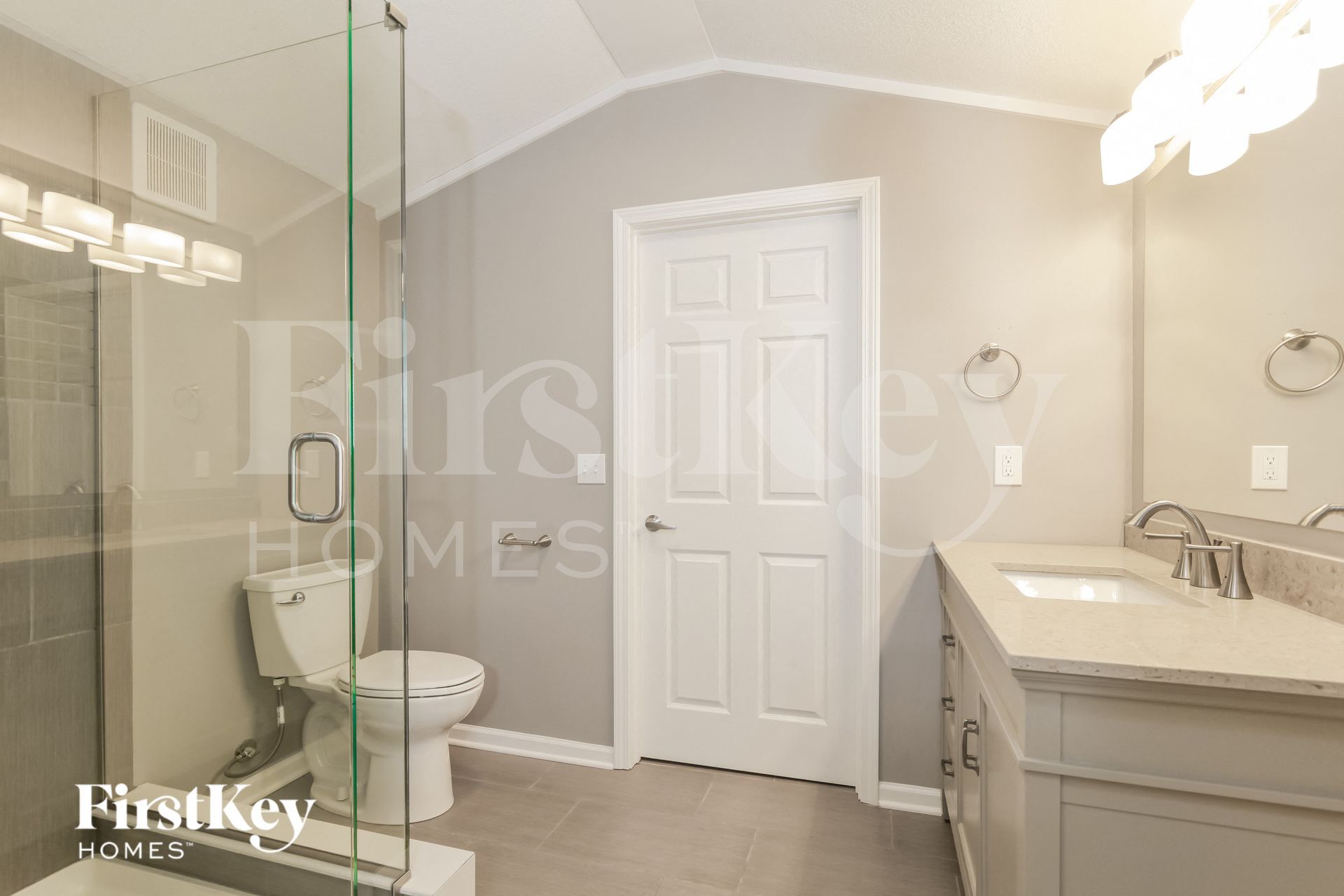 Building Photo - 703 Hamblen Rd