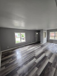 Building Photo - 306 N Eastern Ave