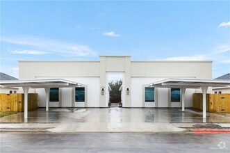 Building Photo - 3780 N Mezcal Dr