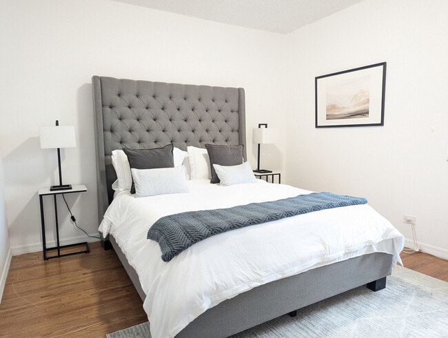 Building Photo - 2945 SW 18th St