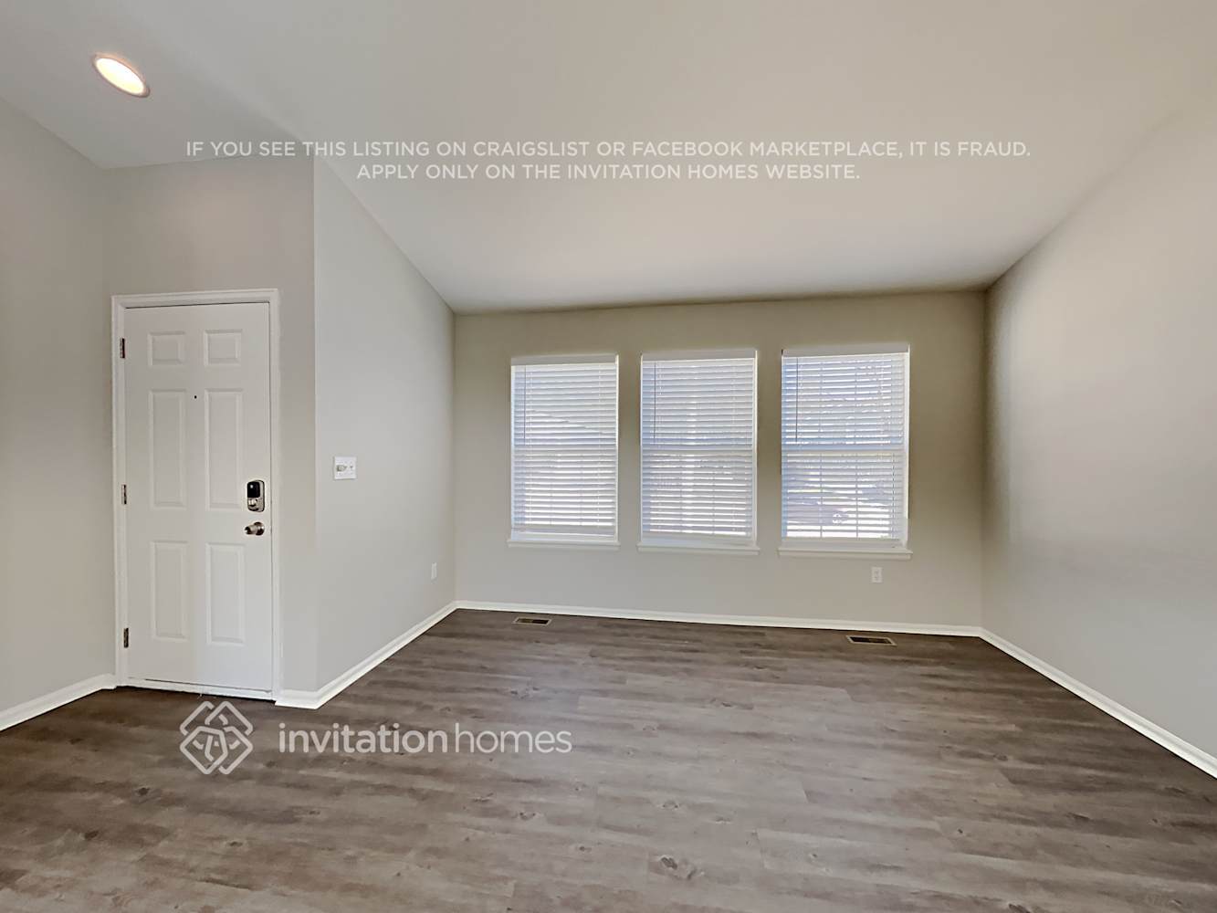 Building Photo - 2970 Harrisburg Way