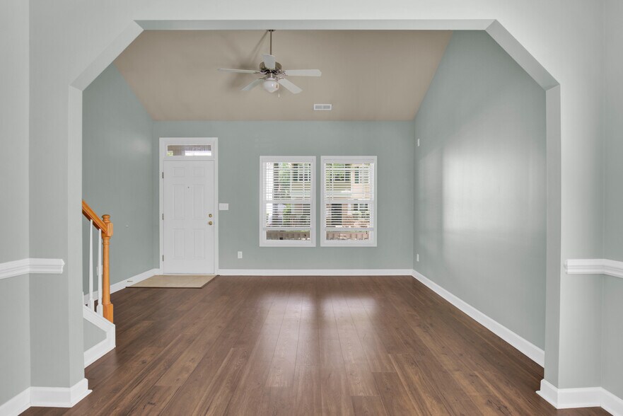 Building Photo - 12708 Cross Dale Dr