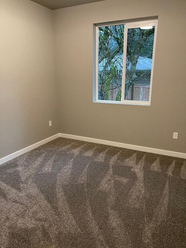 Building Photo - 6932 Liberty Ln