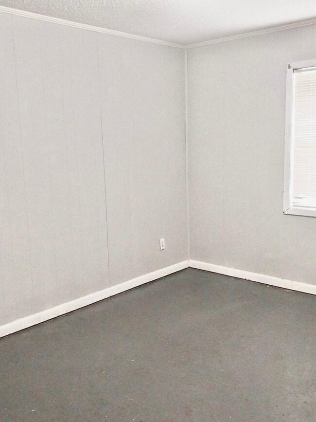 Building Photo - 3309 Barrett Cir