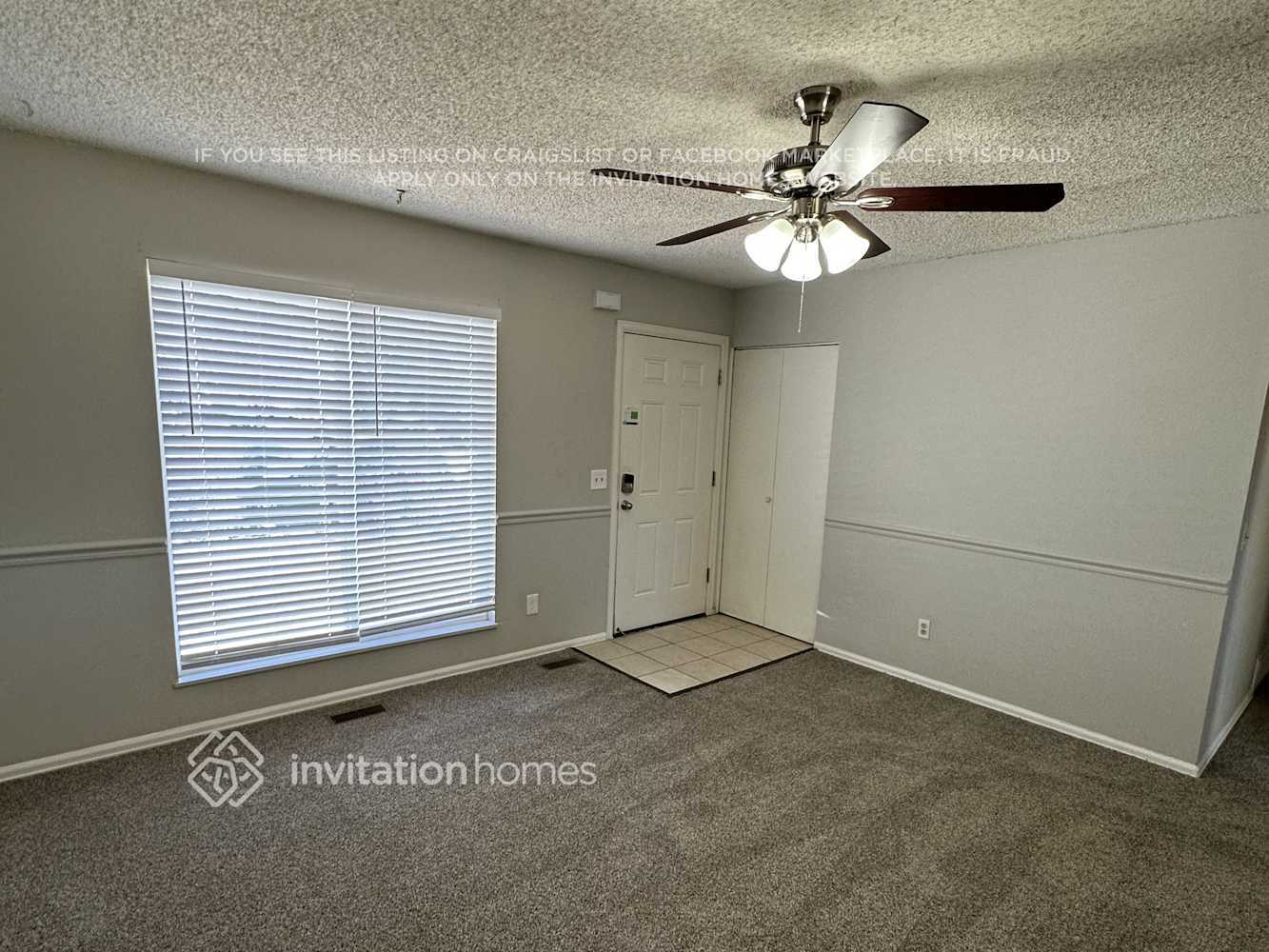 Building Photo - 1621 S Rifle St