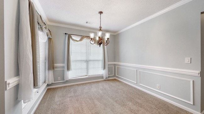 Building Photo - 4 Bedrooms, 2 Bathrooms in the Heart of Richmond Hill - Mulberry Subdivision