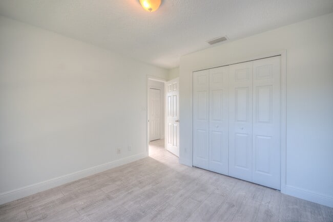 Building Photo - 14610 Astina Way