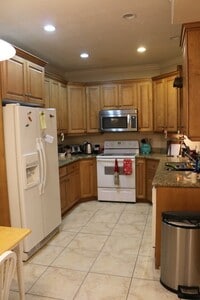 Building Photo - Incredible Orem Condo for rent!