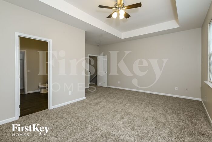 Building Photo - 874 Ivydale Ln SW