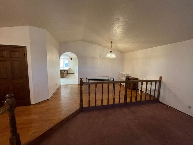 Building Photo - 4 BEDROOM APPLE VALLEY HOME