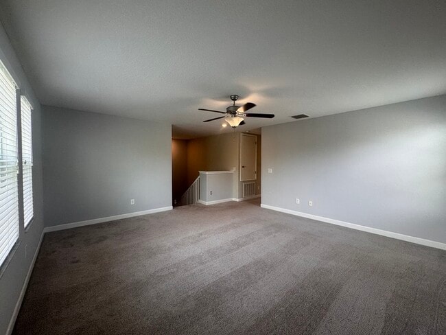 Building Photo - 4 Bedroom/3 Bathroom Enclave at Terra Bella