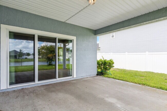 Building Photo - 95126 Gladiolus Pl