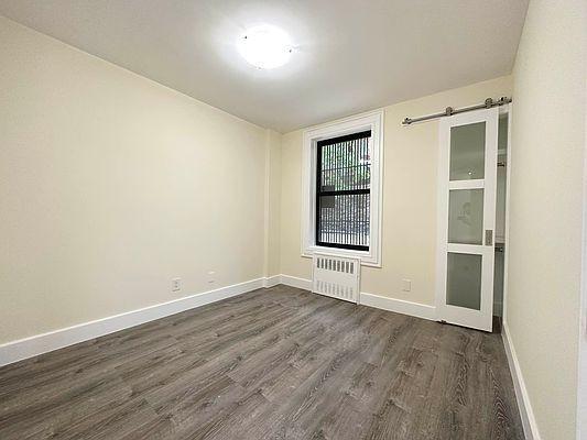 Building Photo - 2 bedroom in Bronx NY 10463