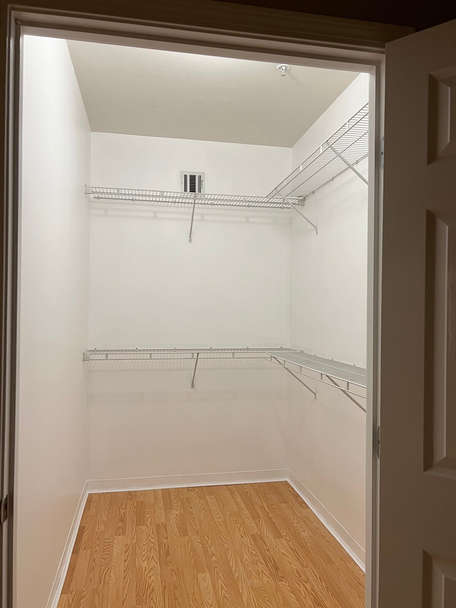 Walk-in-closet - 1 Cityview Ln