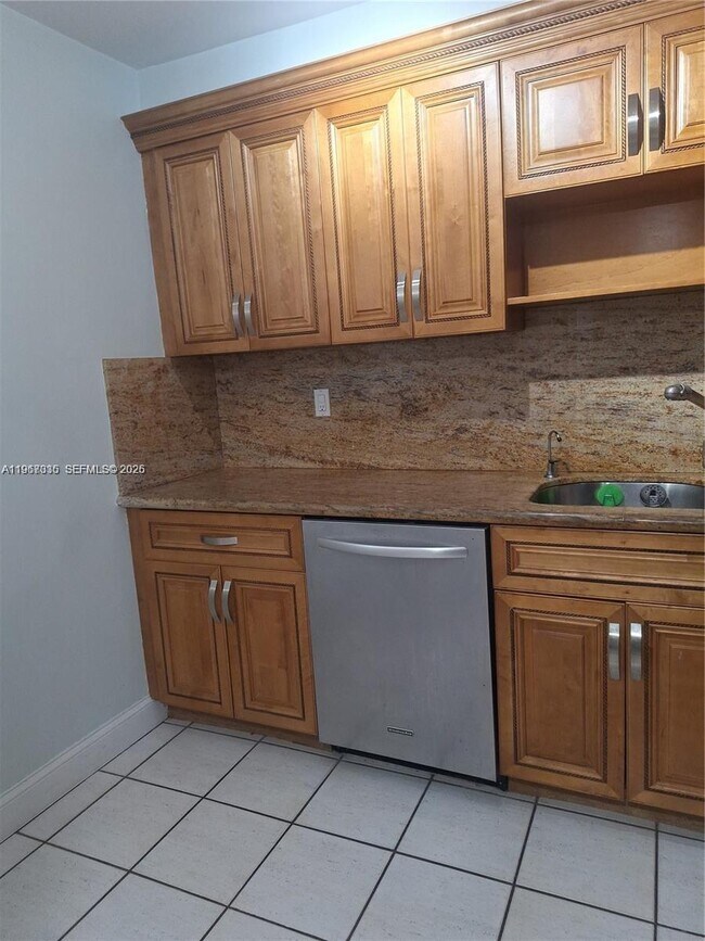 Building Photo - 201 180th Dr