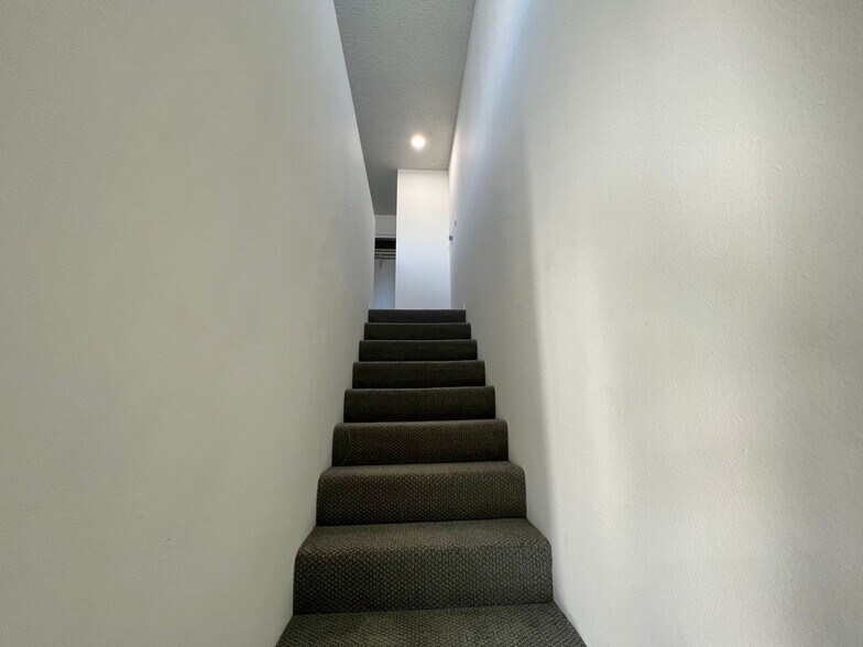 Building Photo - 3715 S Canfield Ave