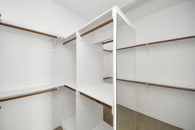 Building Photo - 28615 Tanner Crossing Ln