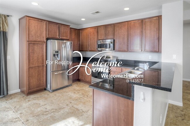 Building Photo - 10775 Cedar Rock Dr
