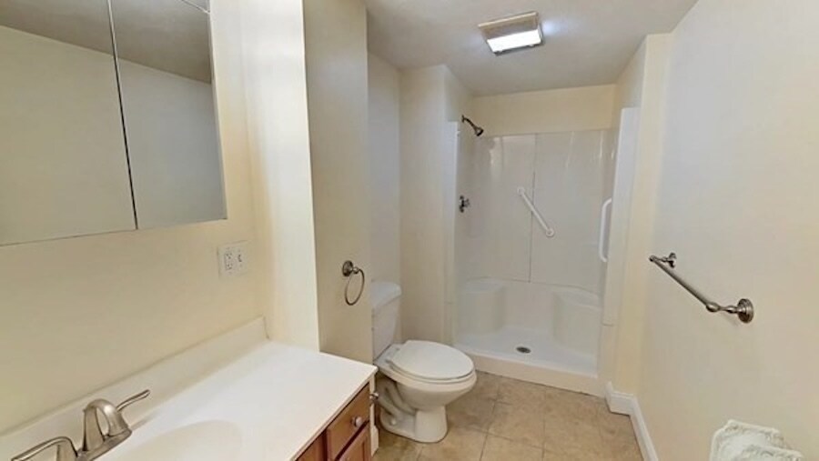 Building Photo - 42 Grampian Way
