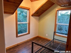 Building Photo - 707 Faurie Rd