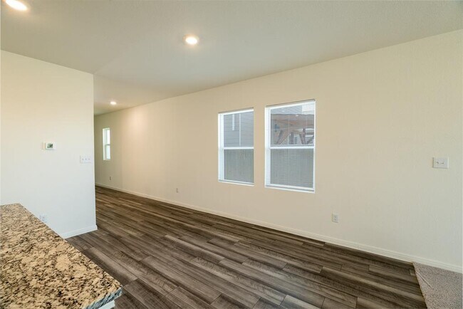 Building Photo - 402 Gemsbok Rd