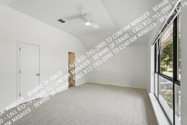 Building Photo - 521 Bent Creek Dr