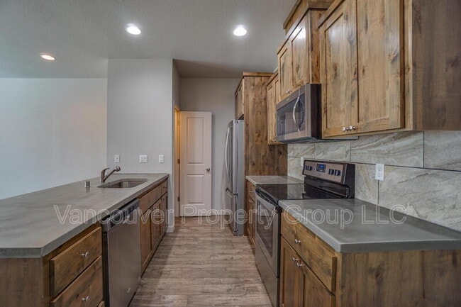 Building Photo - 187 N 44th Pl