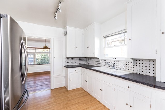 Building Photo - Spacious Home with that Classic Seattle Charm!