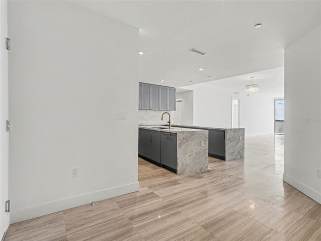 Building Photo - 3101 Bayshore Blvd