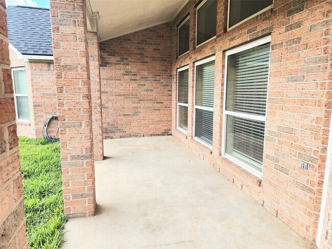 Building Photo - 11306 Palm Bay St