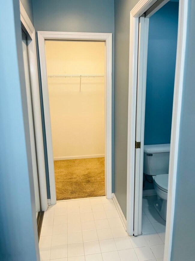 Building Photo - Spacious 3-Bedroom Home in Sought-After Be...