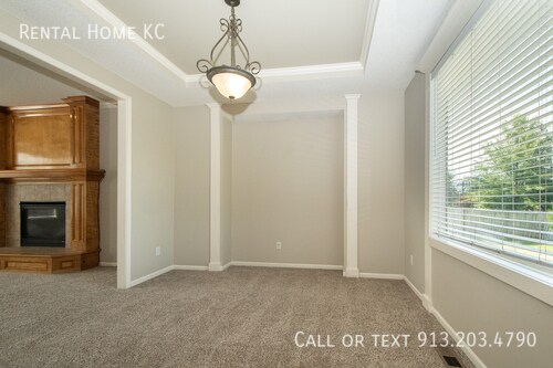 Building Photo - 18755 W 153rd Terrace