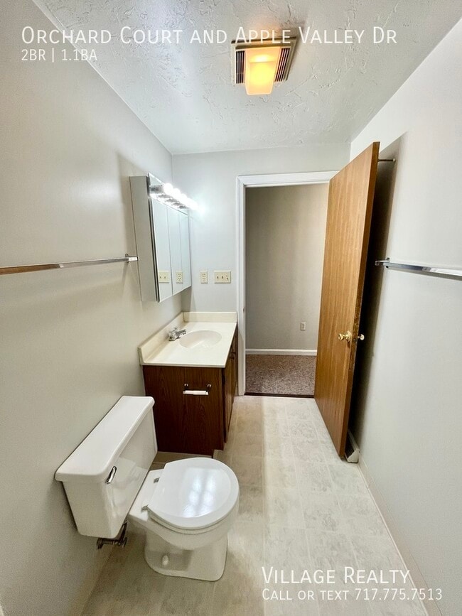 Building Photo - 202 Orchard Ct