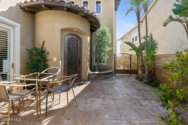 Building Photo - 1728 Bluesage Ct