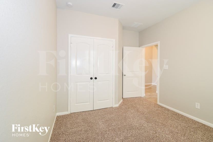 Building Photo - 8423 Montego Bay Dr