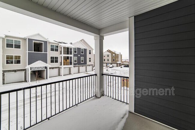 Building Photo - 619 N Emery Ln