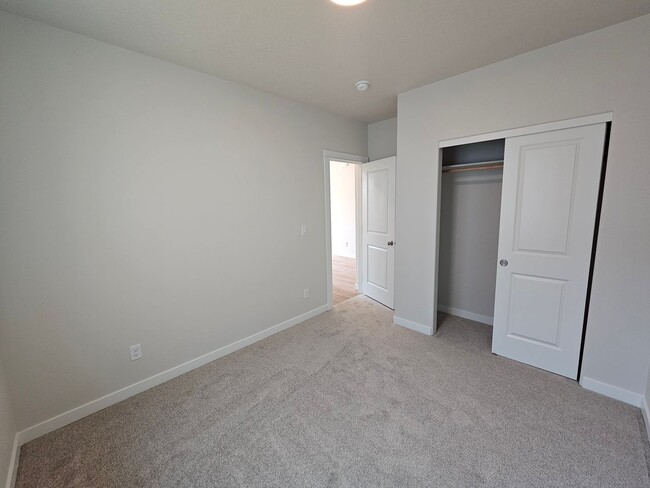 Building Photo - New build! October rent free