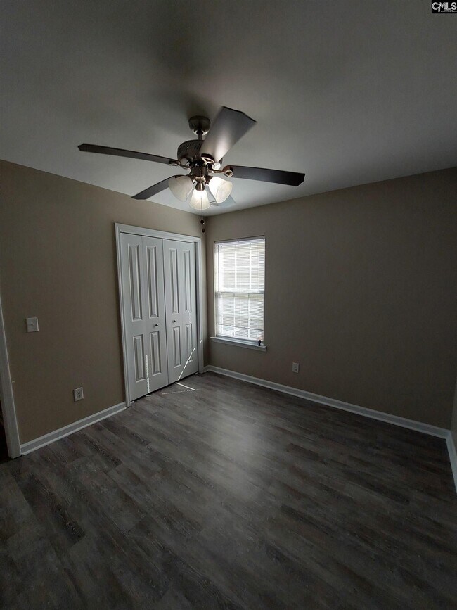 Building Photo - 418 Hawkeye Ct
