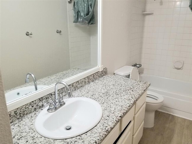 Building Photo - 9315 Bristlebrook Dr