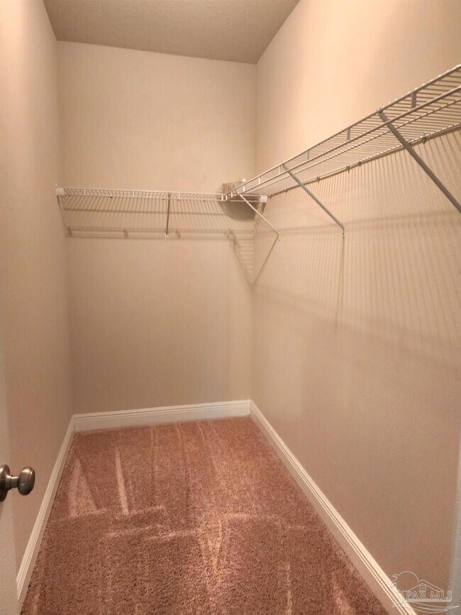 Building Photo - 8609 Bucklebury Dr