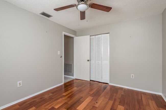 Building Photo - Carlton Road