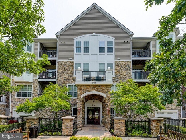 Primary Photo - 7101 Travertine Dr