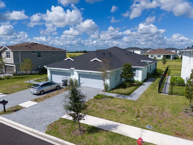 Building Photo - 19655 Barn Swallow Way