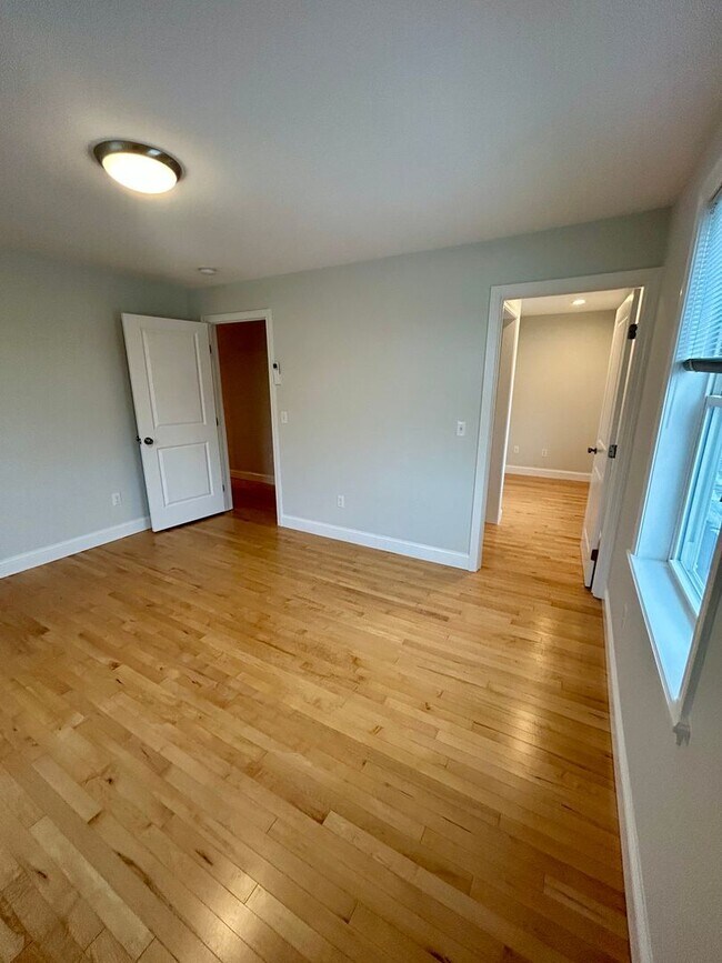 Building Photo - 118 Ashcraft Rd