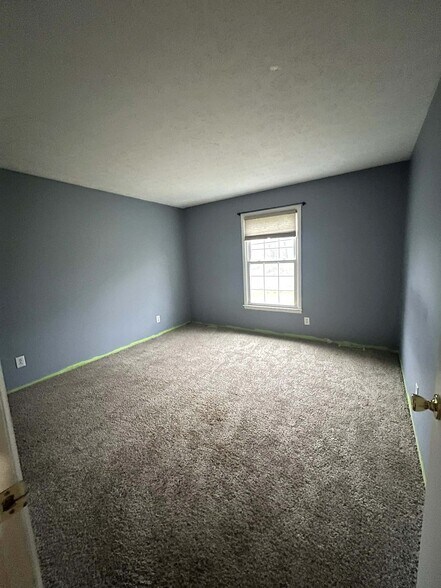 Building Photo - 1820 Perry Crossing Rd