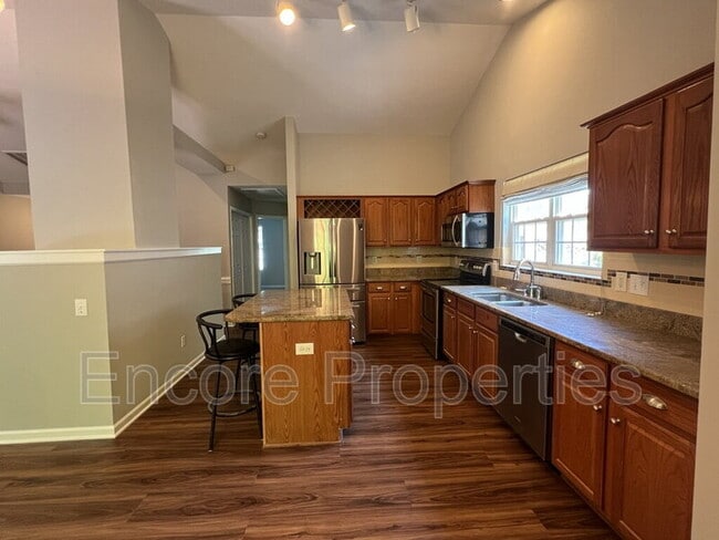 Building Photo - 108 Braxberry Way