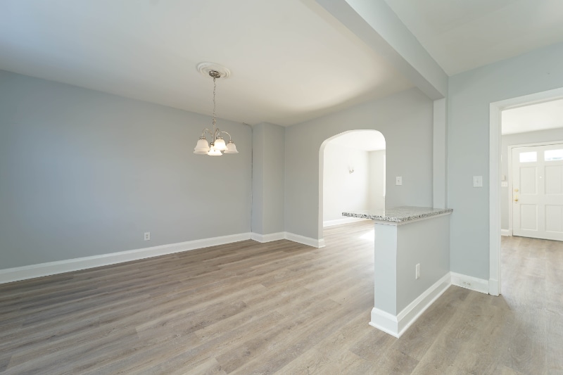 Building Photo - 809 Braeside Rd