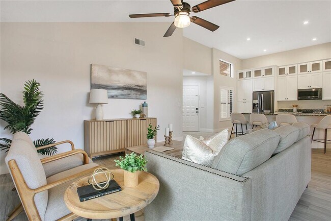 Building Photo - 1227 Salerno Ct