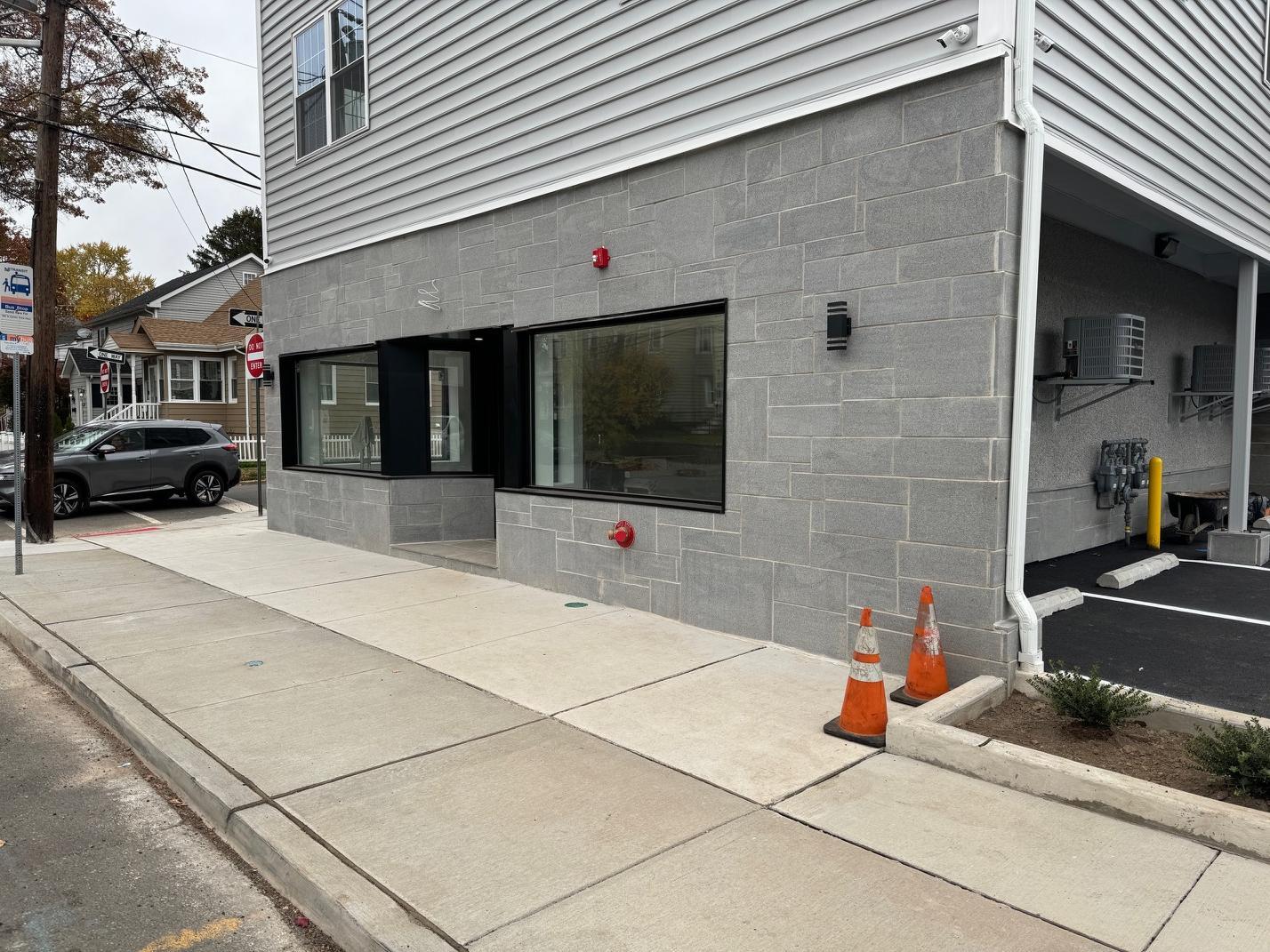 Building Photo - 125 Broughton Ave