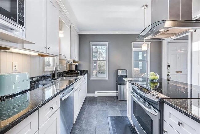 Building Photo - 6 Boss Ct